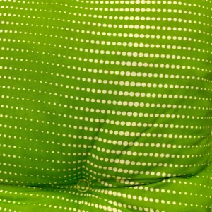 Poduszka na Lezak Fotel Ogrodowy z podnozkiem Zielona w biale kropki