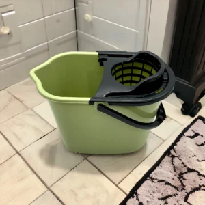 Wiadro do mopa z wyciskaczem 10L York