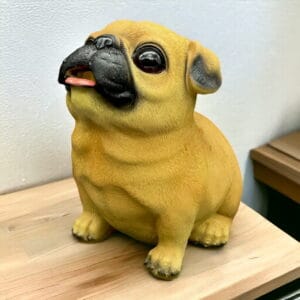 Figurka dekoracyjna Pies - Mops 26cm